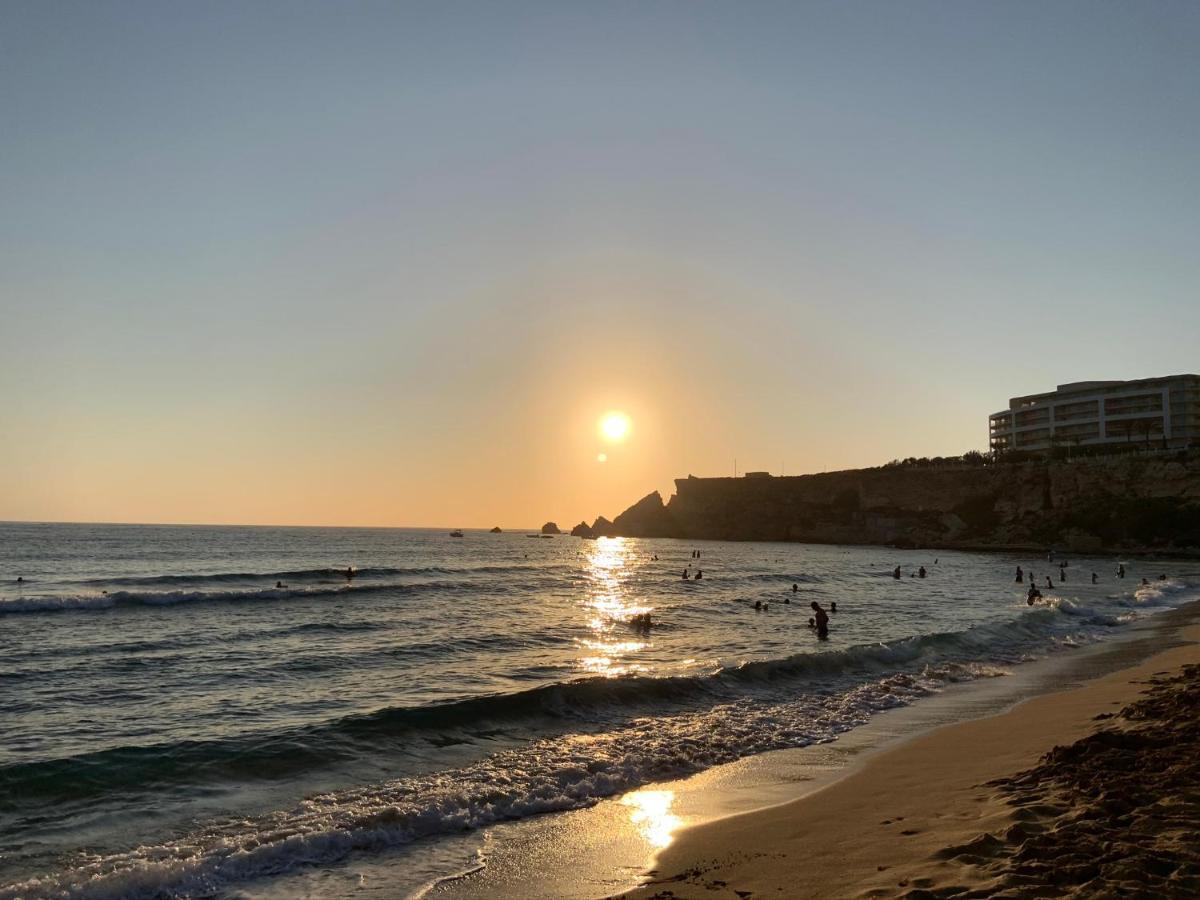 Sunrise Apt Near Beach Smarttv & Netflix Бирзеббуджа Экстерьер фото